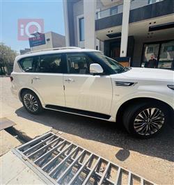 إنفينيتي QX80